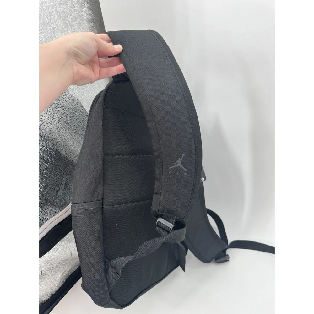 NEW NIKE AIR JORDAN backpack school laptop sleeve black multi pockets zip